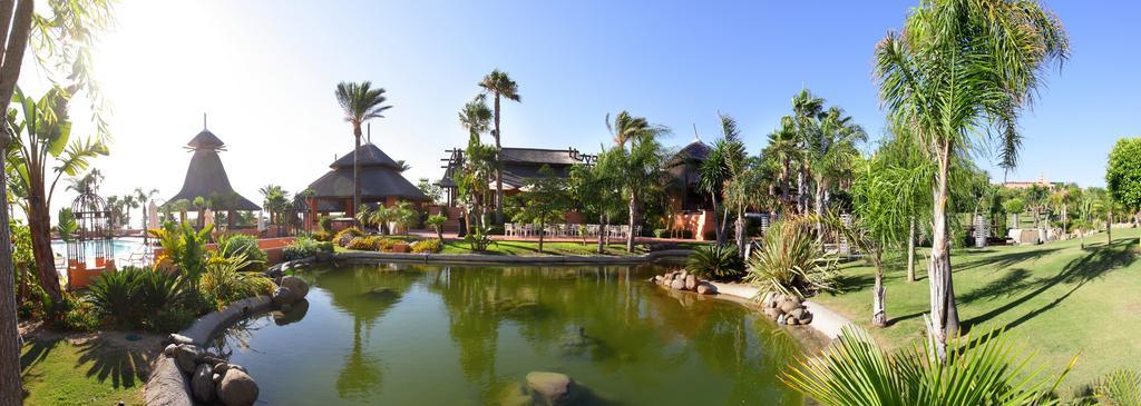 Aparthotel Novo Resort Novo Sancti Petri Zewnętrze zdjęcie
